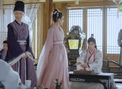 双世宠妃3开播走红热度赶超月光变奏曲,1天2集不够看