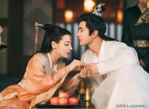 凤九帝君还没收官,又一古装剧甜蜜开播,一看男女主少女心膨胀啦