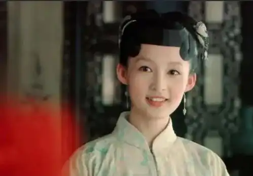 爱上特种兵主演李沁曾是昆曲名角,母亲催婚带来烦恼
