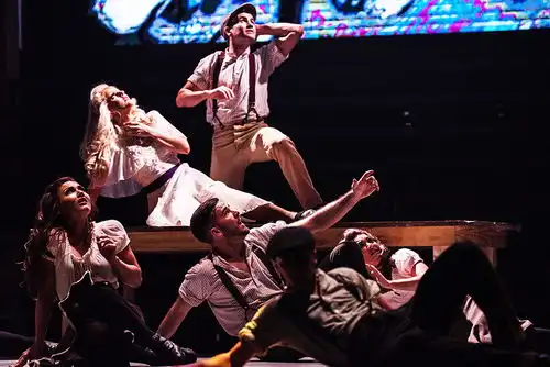 观光潜艇失联背后镜头下的泰坦尼克狂热