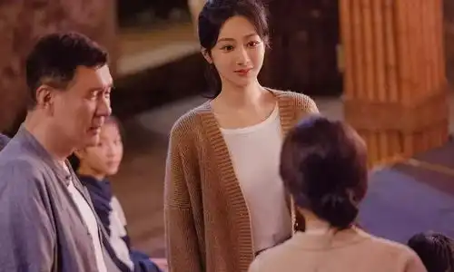 杨紫,亦舒女郎不是这样的
