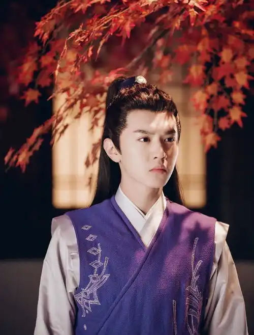 杀破狼剧照公开,顾昀角色形象遭吐槽,网友表示等了个寂寞
