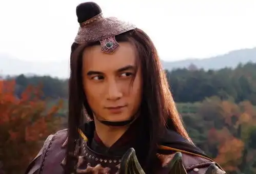 钟汉良的乔峰吴奇隆的刑天,盘点辣眼睛的古装造型
