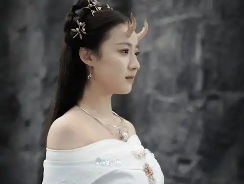 影版春光灿烂猪八戒,陶虹造型绝美,看到男女主票房有点悬