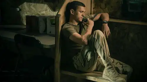 罗素兄弟新片谢里曝剧照,荷兰弟亮相
