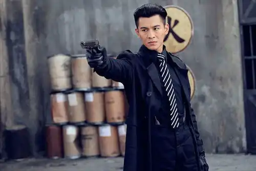 王丽坤与他8年,把最好的青春都给了他,他却转身与别人结婚
