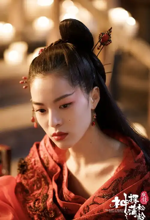 港媒捧钟楚曦版聂小倩pk王祖贤美的惊人网友明明是东方不败
