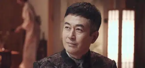 扫黑风暴高明远送旗袍给贺芸,证实孙兴是王政之子细思极恐