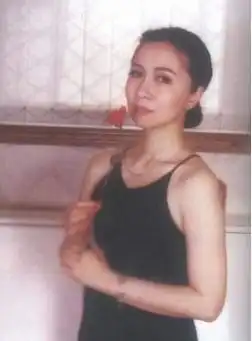 从万人捧到万人嫌,连登27次春晚的蔡明,终于翻车

