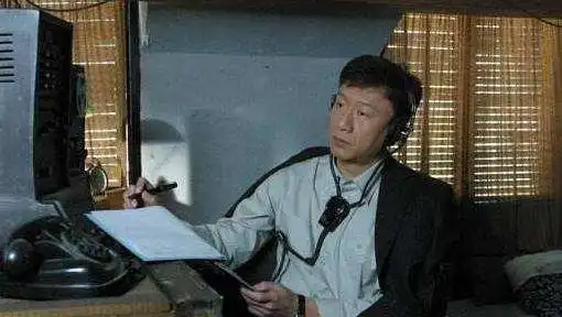 他曾是我党隐蔽战线的大功臣,建国后却被关押,一个排监护他
