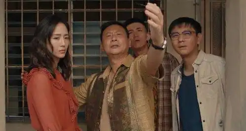 唐人街探案ivy是笑脸组织的老大吗唐人街探案ivy怀的孩子是谁的
