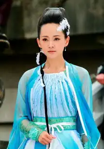 张定涵剧组庆生老公相伴暖心送祝福
