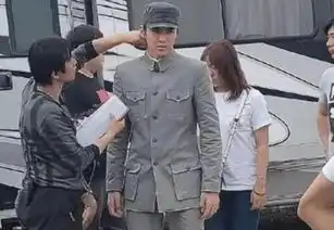 吴亦凡出演建军大业,剧照曝光遭抵制,网友军人能带耳钉