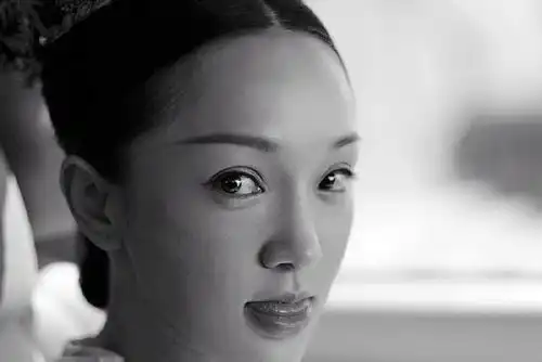 周迅如懿传剧照首曝光灵动大眼完胜张钧甯等后宫美妃
