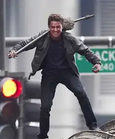 变形金刚前男主角吸毒被捕后获保释
