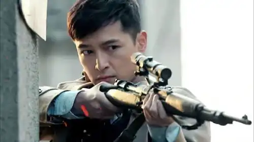 原来胡歌霍建华吴奇隆也抗日,男神们拍的抗日神剧都啥样