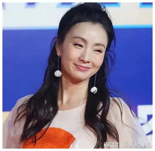 倚天屠龙记女星今昔,贾静雯二婚幸福,灭绝师太越老越面善

