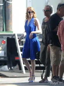 爱乐之城定档里面每条裙子都值得入手