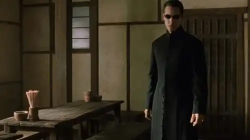 预告解析黑客帝国矩阵重启首支预告的每一秒钟中
