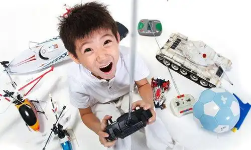 你是怎么教孩子看待金钱的这三位爸爸的做法值得借鉴,太明智了