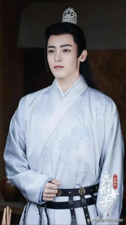 盘点十三位古装男神最新造型个个都是古装颜值天花板
