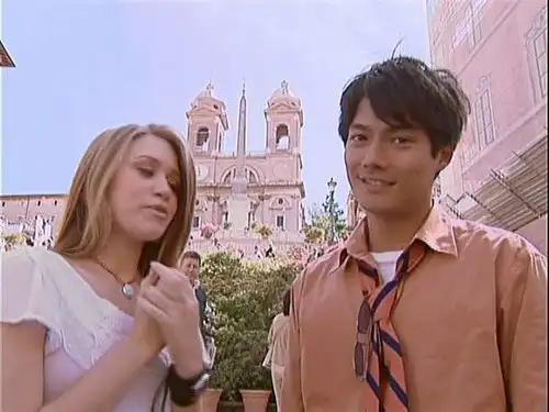 周迅公布新恋情被目击巴黎约会吃火锅