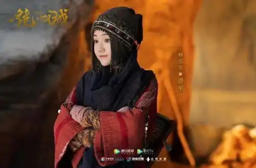 镜双城漫版定档8月15日,剧版也即将来袭,李易峰令人期待
