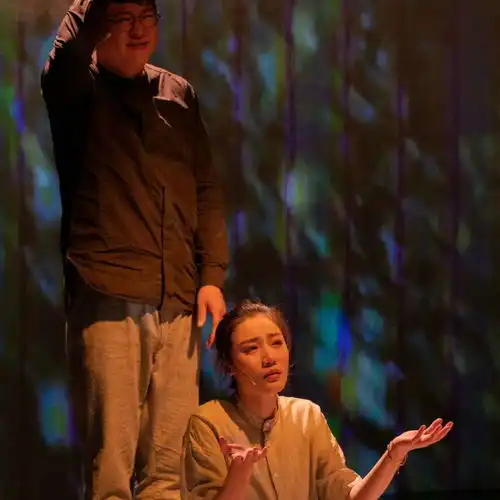 2021年乌镇戏剧节女性创作力量的突围与局限