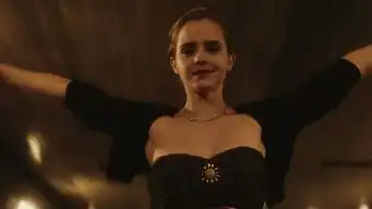 电影里漂亮的女性画面,就在那一刻你就喜欢上她