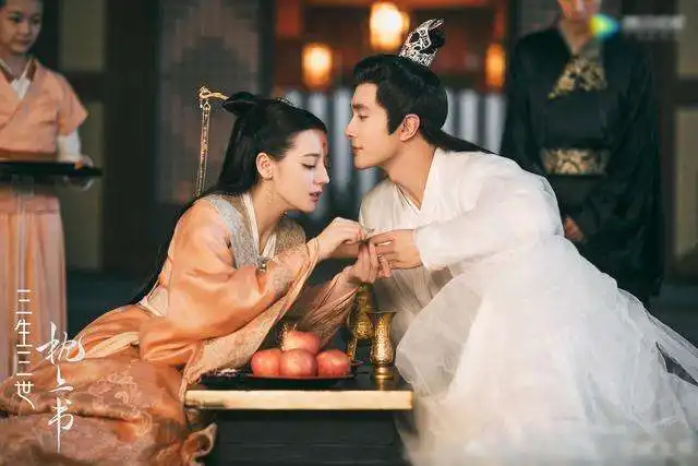 枕上书凤九比不上白浅,三个细节看了太气人