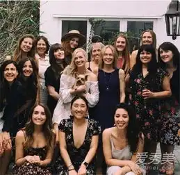 破产姐妹卡洛琳结婚是怎么回事破产姐妹卡洛琳的老公个人资料
