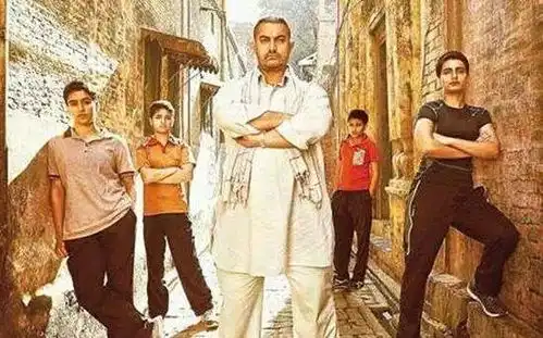 秘密巨星阿米尔汗再度关注女性权益,但比摔跤吧,爸爸差点意思
