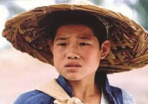 小兵张嘎演员现状张一山奔影帝,英子逆袭成女神,他却沦为路人
