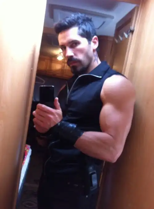 斯科特阿金斯scottadkins图片
