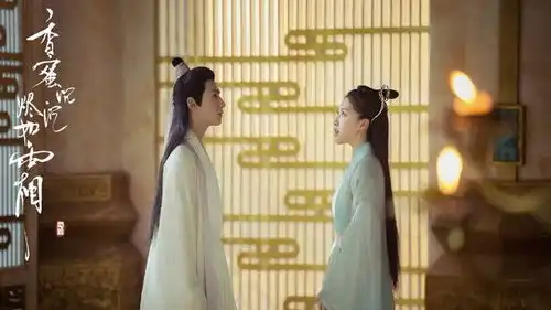 电视剧香蜜沉沉烬如霜中,同样都是爱人结婚,锦觅随便找人嫁
