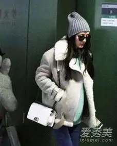 杨幂巨乳纤腰昆凌苗条依旧女星产后瘦身谁更狠
