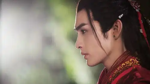 烈火如歌莹衣溺水身亡,与战枫虐心相见,他竟然还惦记如歌
