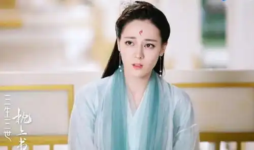 90花对打热巴与君初相识热度不佳,被杨紫余生碾压
