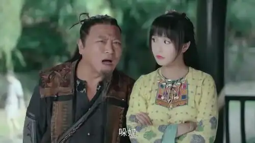 哚妮整蛊罗大亨,香肠嘴配咸鱼辣眼睛