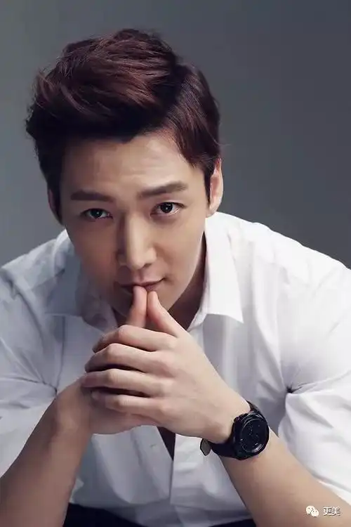 曾是赵丽颖的偶像,比杨幂热巴还火,因为一句话被封杀10年
