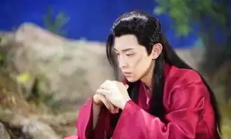 和谁站在一起都莫名有cp感的男明星,应该配葡萄还是配007呢