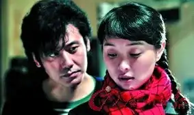 吴越与董洁海清不同颜色的女人
