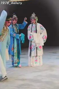 京剧白蛇传剧照
