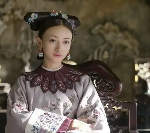 电视剧夸张乾隆宠爱令妃事实比剧中更甚,永琰这时就被立了太子