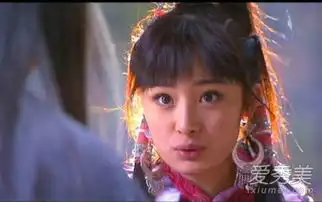 杨幂晒照狂卖萌盘点杨幂早年剧照丑爆天