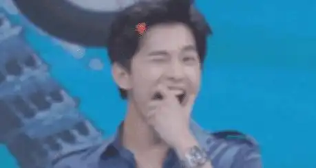 你是我的荣耀海报曝光,被吐槽油腻的杨洋能靠这部剧翻身吗