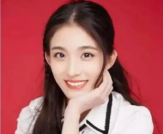 钟丽丽个人资料年龄身高多高钟丽丽是北电校花吗哪一届的和谁长的像