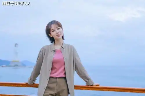 杨紫新剧预告首曝光穿衣风格变样和倪萍演母女,看点太多要爆火