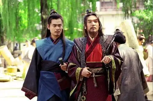 芈月传剧照曝光宋佳伦粘头套胡子受折磨