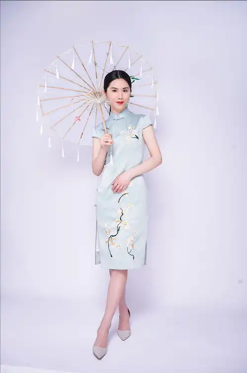 印花油纸伞旗袍美女商业摄影图片照片平素17
